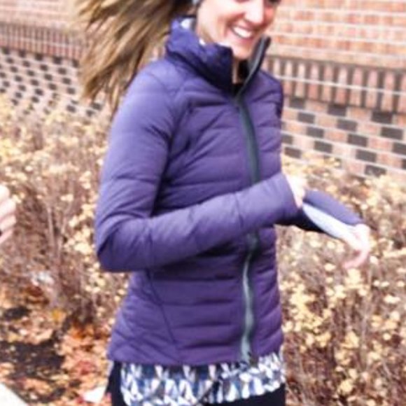 Lululemon Fluffed Up Jacket Nightfall - Picture 8 of 8